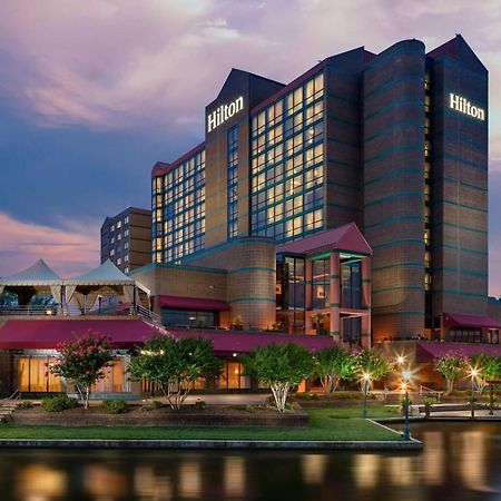 Hilton Charlotte University Place Экстерьер фото